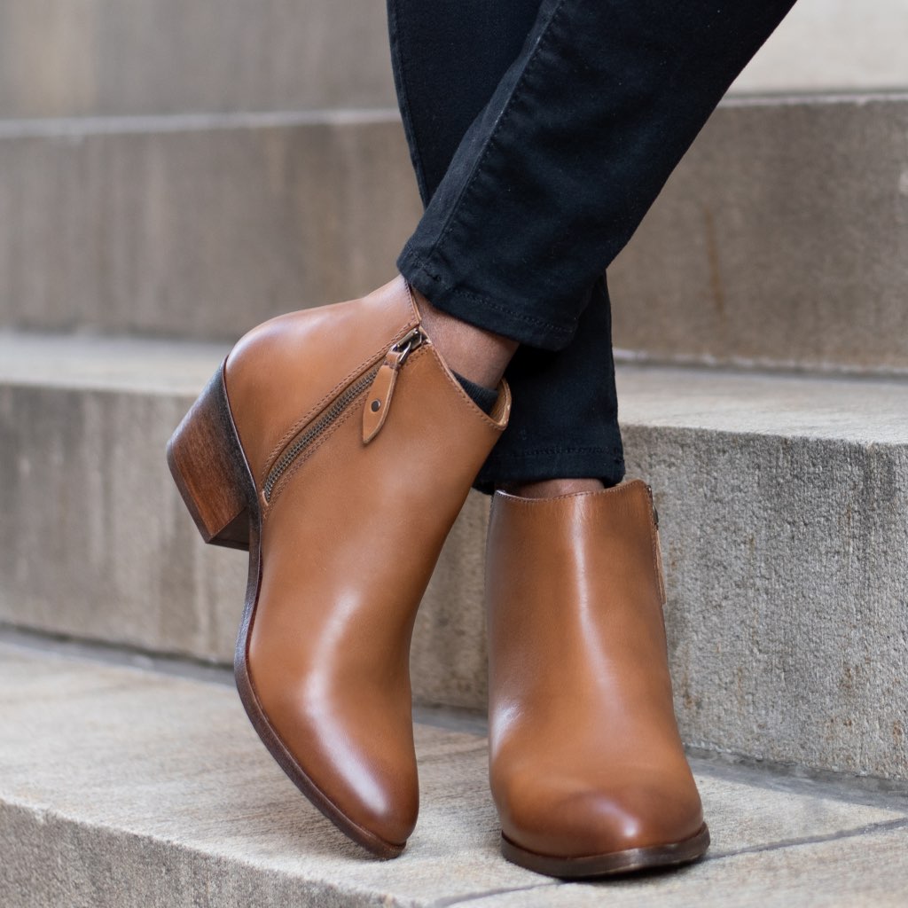 Thursday Boots Downtown Toffee - Click Image to Close