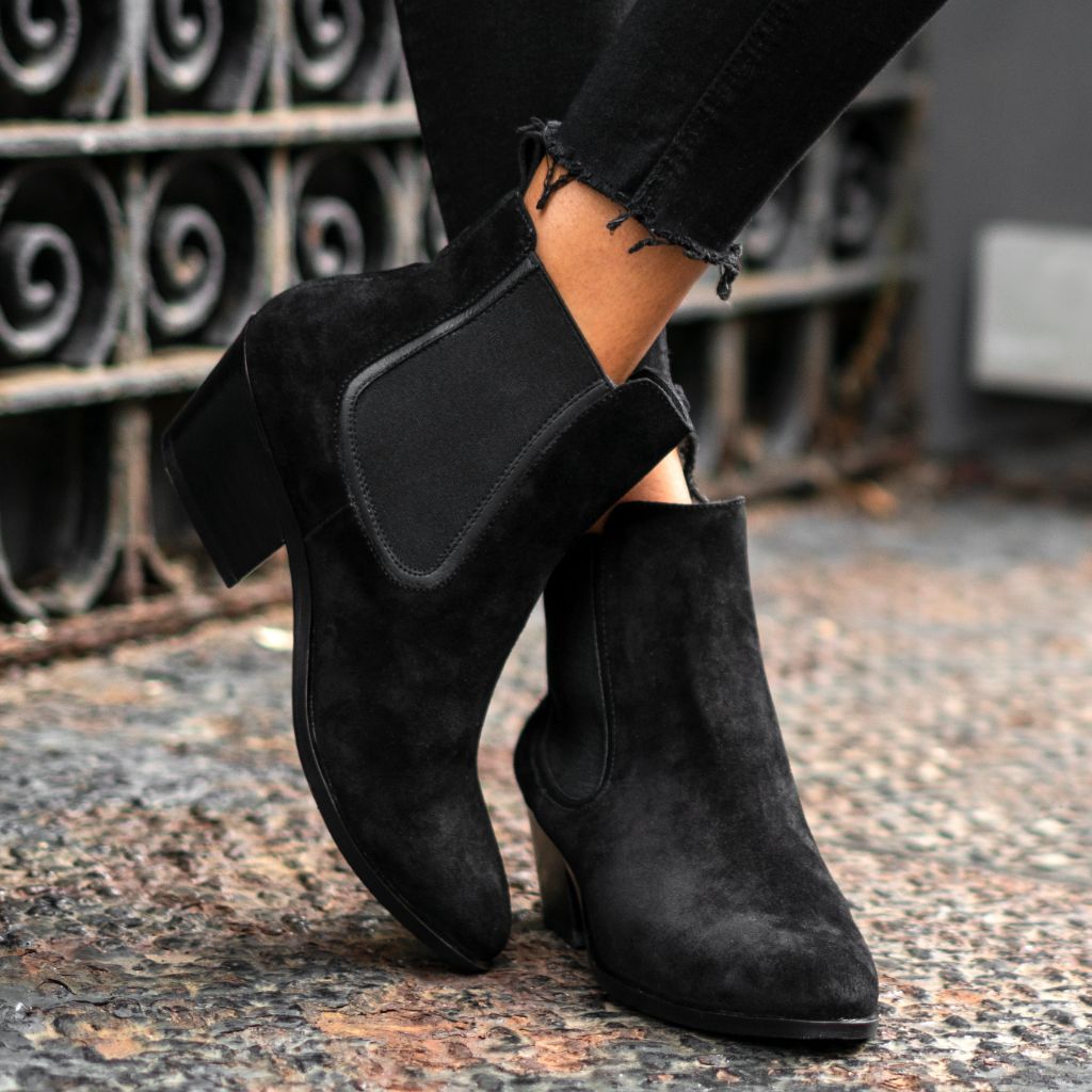 Thursday Boots Duchess Bootie Black - Click Image to Close