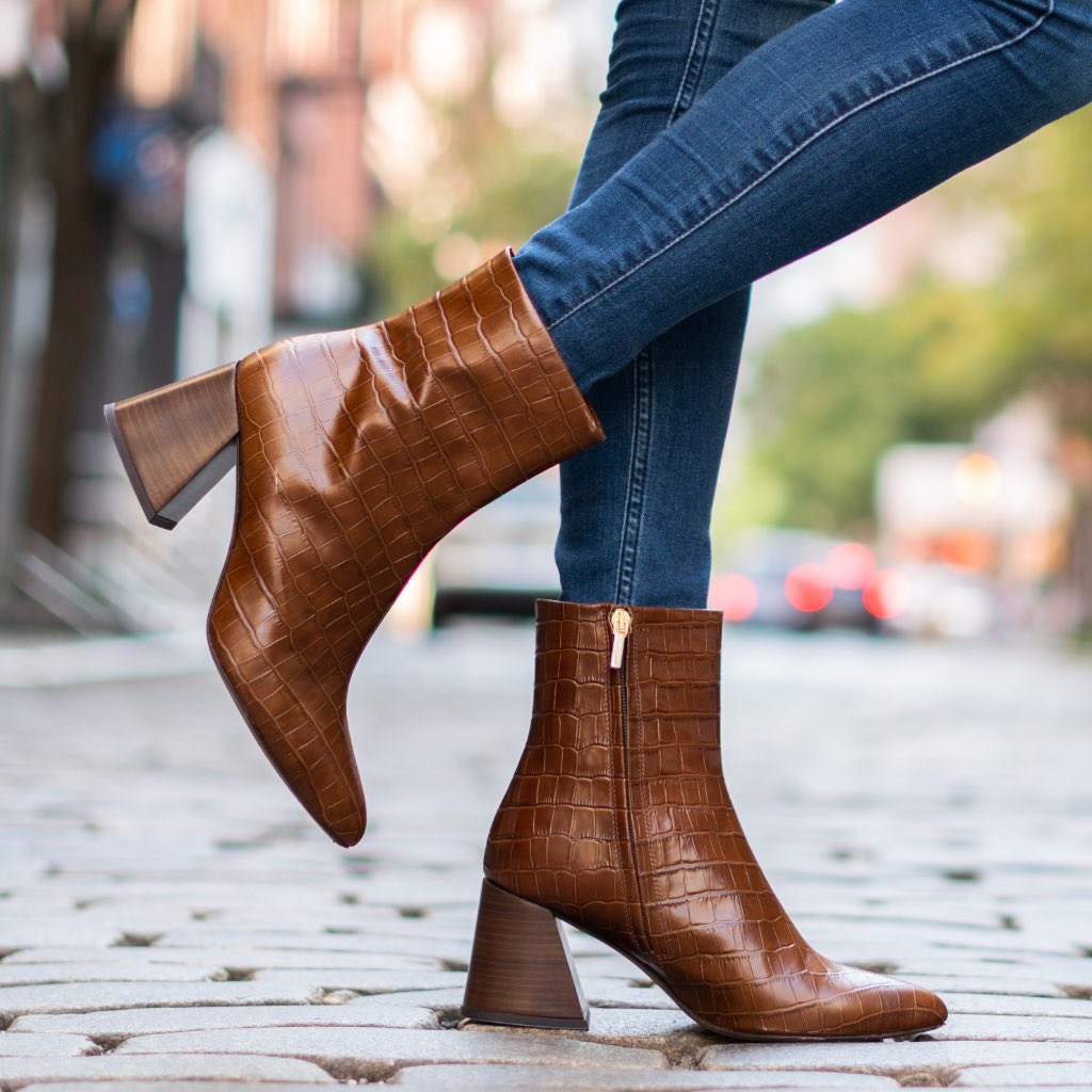 Thursday Boots Heartbreaker Saddle - Click Image to Close