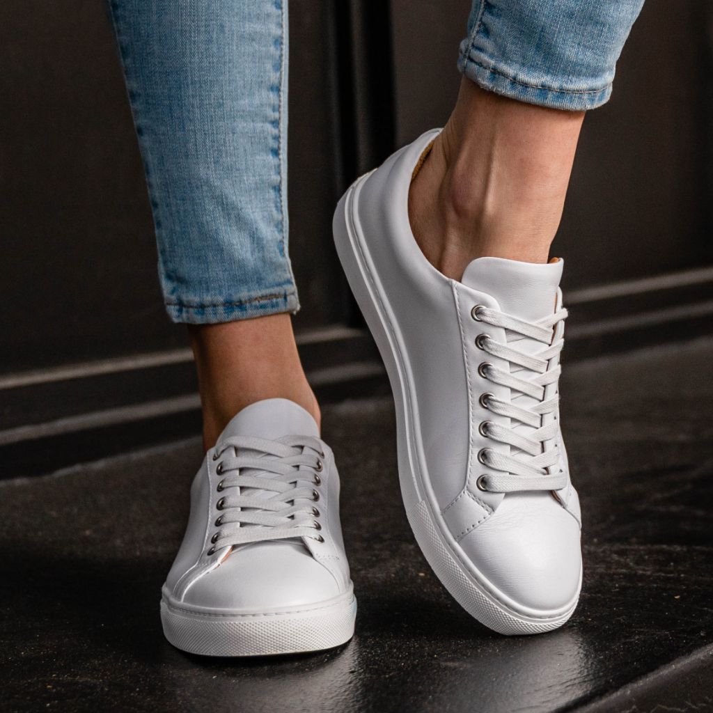 Thursday Women's Premier Low Top White