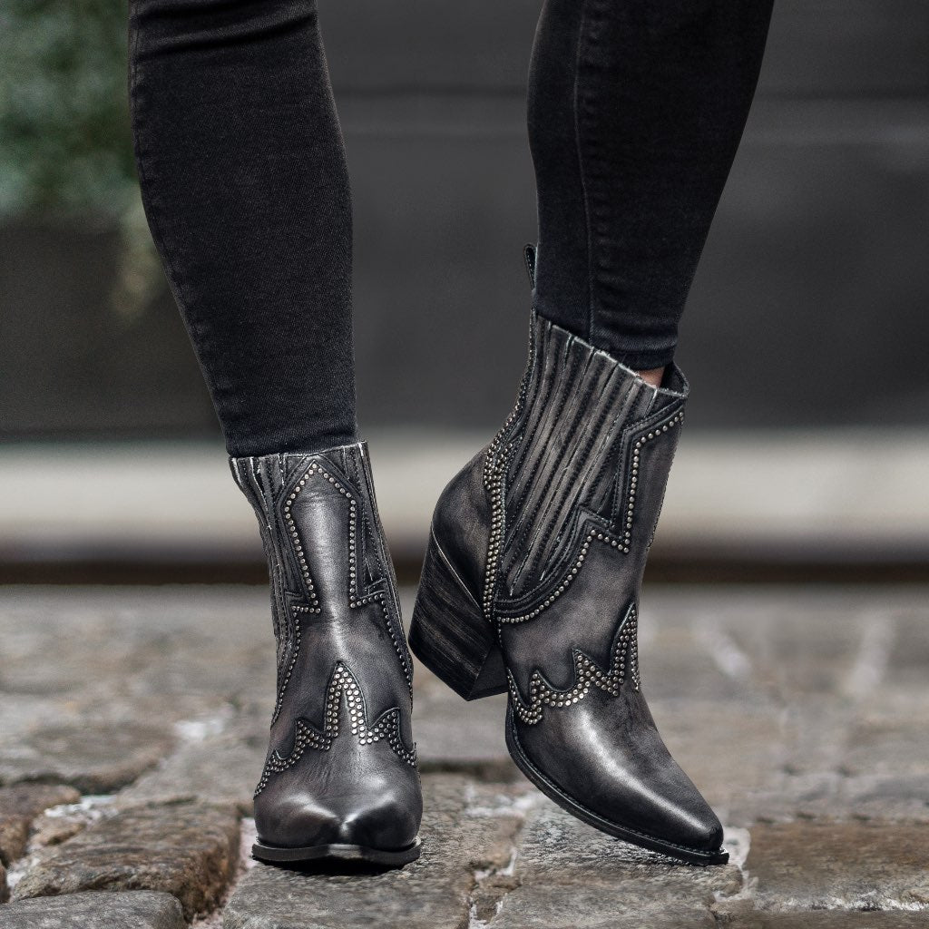 Thursday Boots Icon Distressed Grey - Click Image to Close