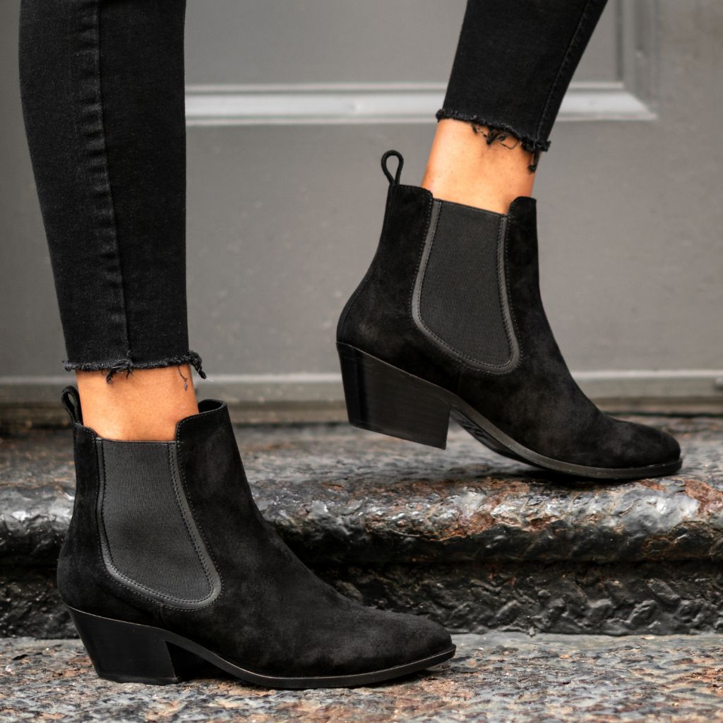 Thursday Boots Duchess Bootie Black - Click Image to Close
