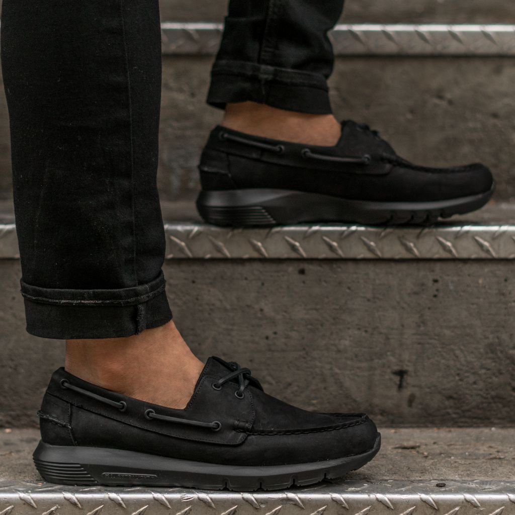 Thursday Handsewn Runner Black Matte - Click Image to Close